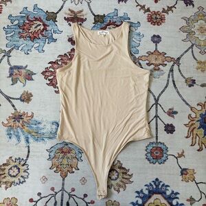 Olive & Oak Beige High Neck Butter Soft Sleeveless Bodysuit Large
